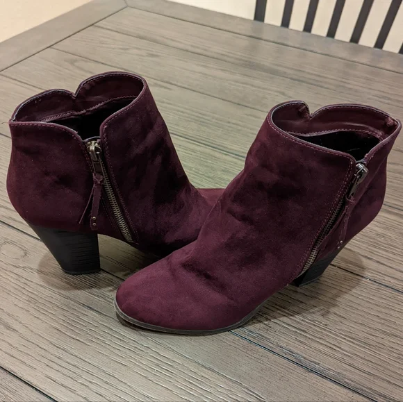 Charlotte Russe Plum Boots 10 - Picture 3 of 8